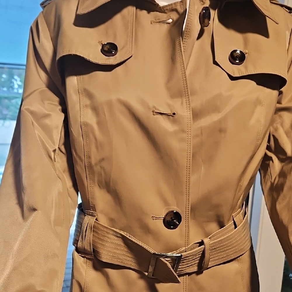 NWT Classic London Fog Long Tan Trench Coat Sz M - Picture 4 of 12